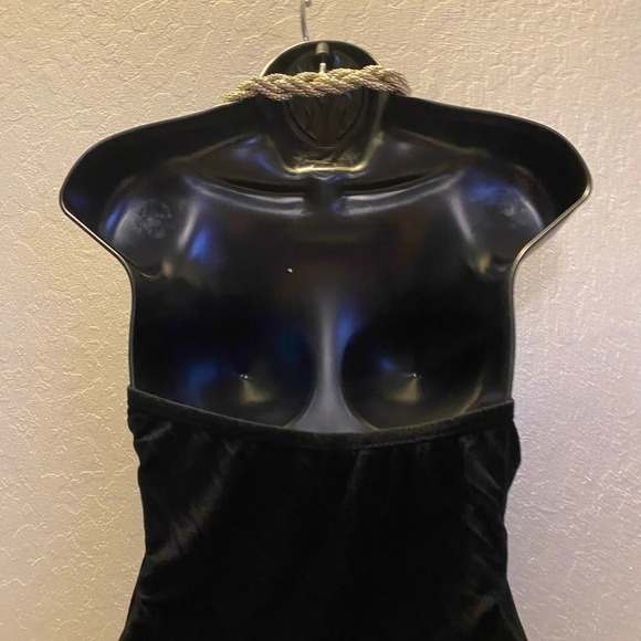 Spense Black Blouse with Chain Halter Top - Picture 16 of 16